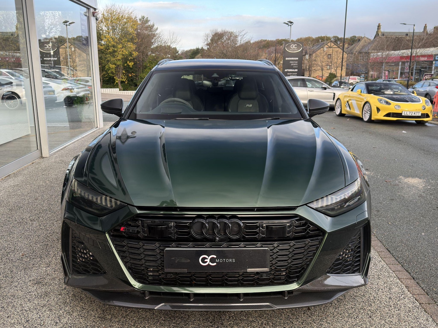 Used Audi RS6 2023 for sale - 76620538: Photo 3