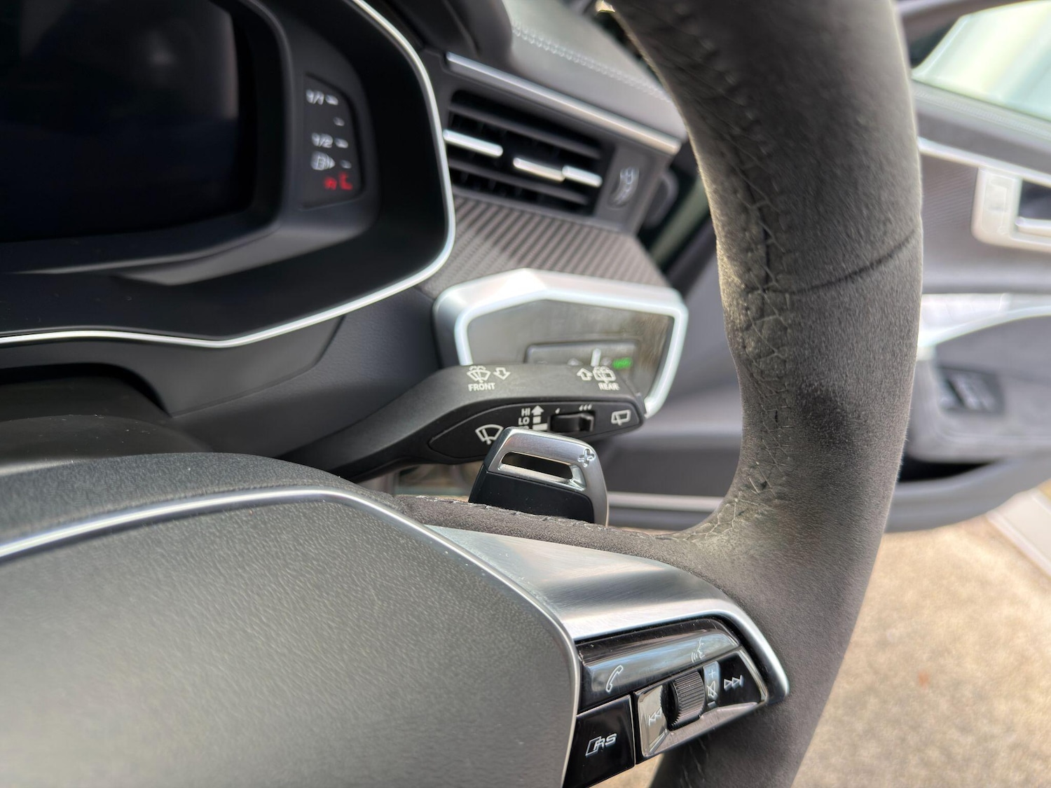 Used Audi RS6 2023 for sale - 76620538: Photo 55