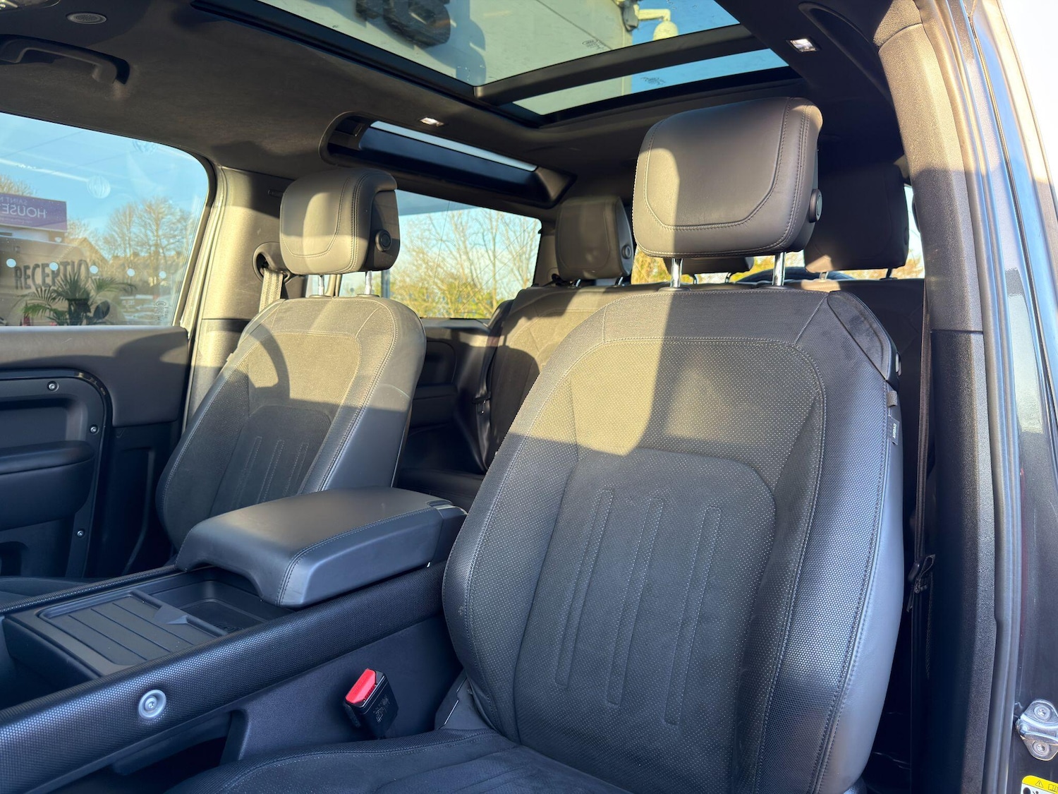 Used Land Rover Defender 90 for sale - 77015495: Photo 19