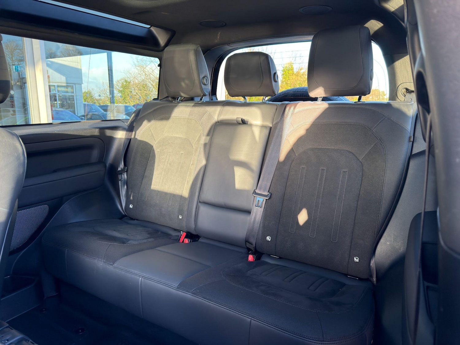 Used Land Rover Defender 90 for sale - 77015495: Photo 21