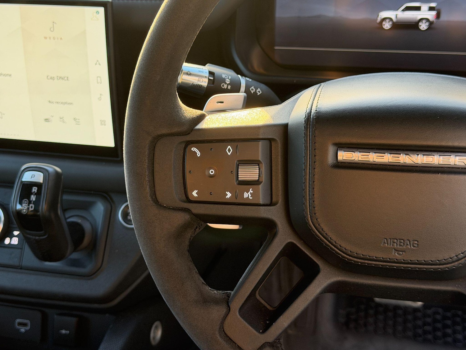 Used Land Rover Defender 90 for sale - 77015495: Photo 23