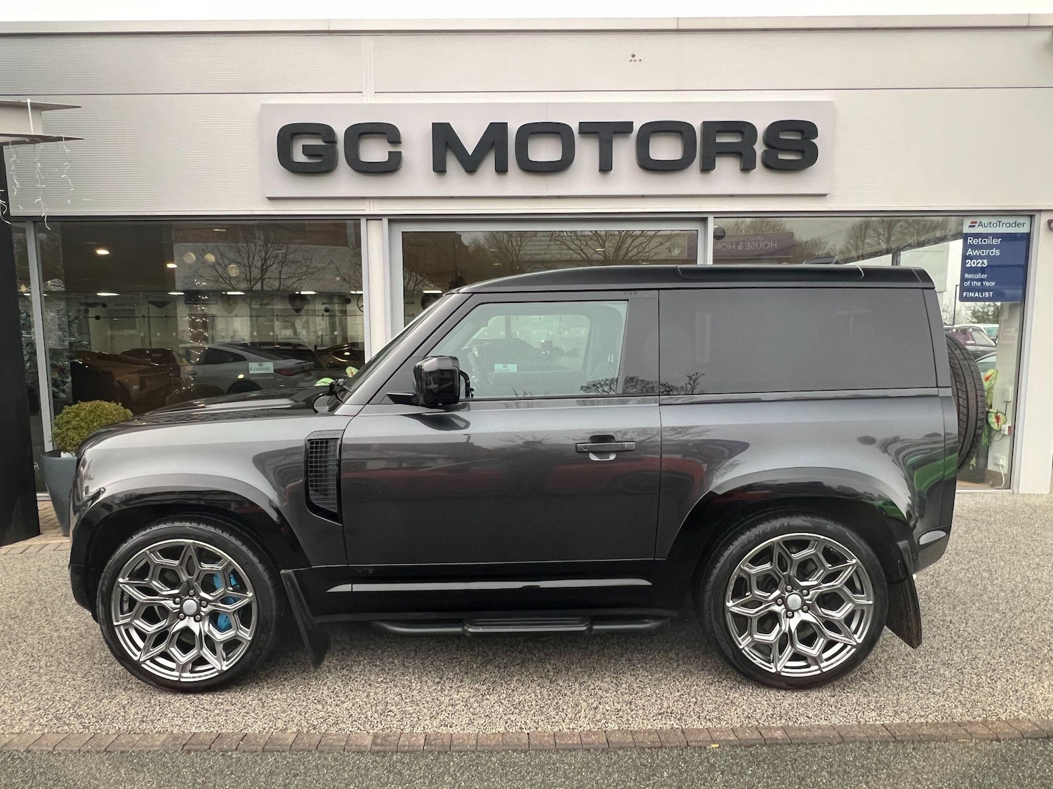 Used Land Rover Defender 90 for sale - 77015495: Photo 5