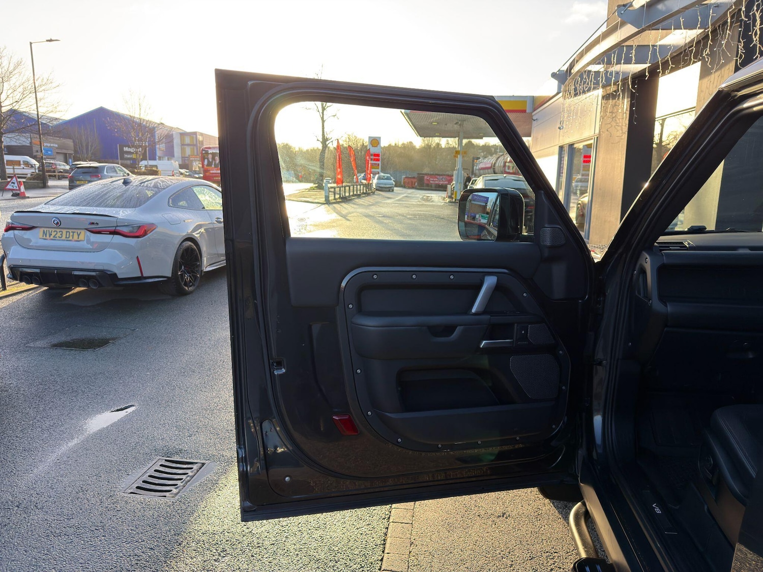 Used Land Rover Defender 90 for sale - 77015495: Photo 56