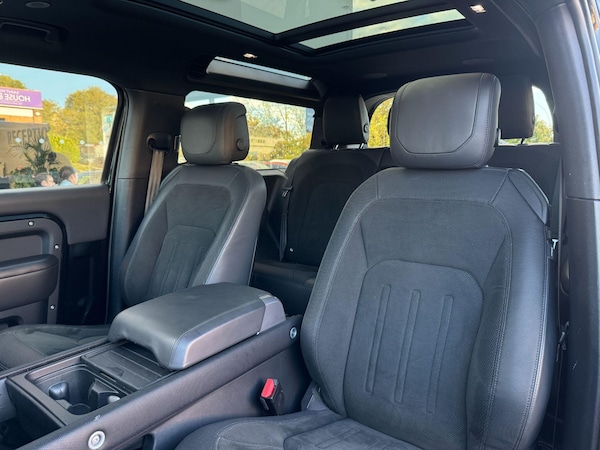 Used Land Rover Defender 90 2022 for sale - 76188957: Photo 14
