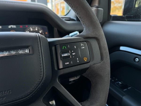 Used Land Rover Defender 90 2022 for sale - 76188957: Photo 21