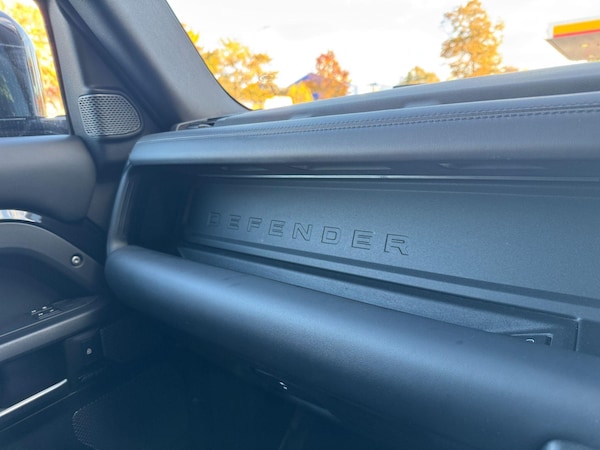 Used Land Rover Defender 90 2022 for sale - 76188957: Photo 54