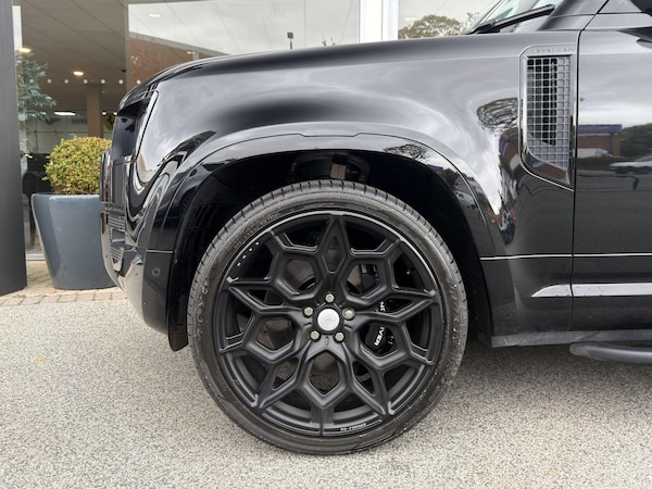 Used Land Rover Defender 90 2022 for sale - 76188957: Photo 7