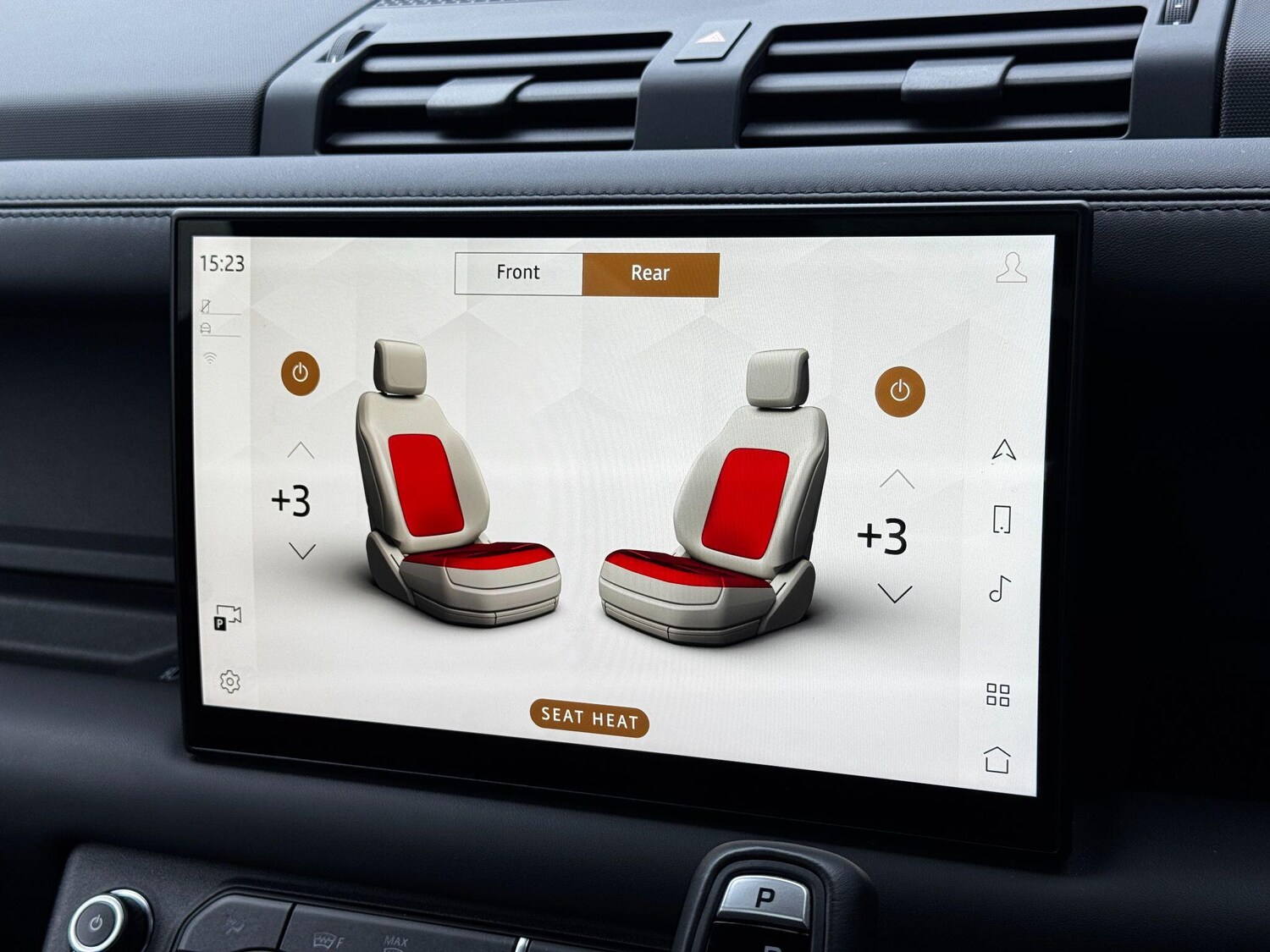 Used Land Rover Defender 90 2023 for sale - 75915653: Photo 38