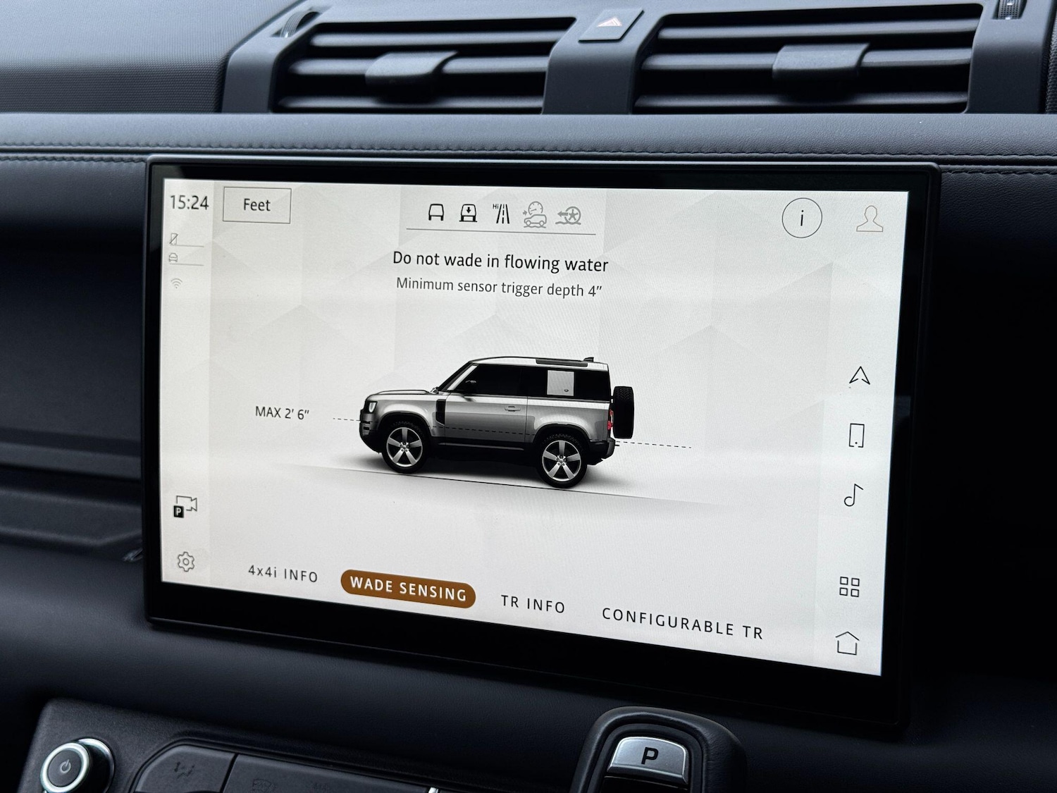 Used Land Rover Defender 90 2023 for sale - 75915653: Photo 43