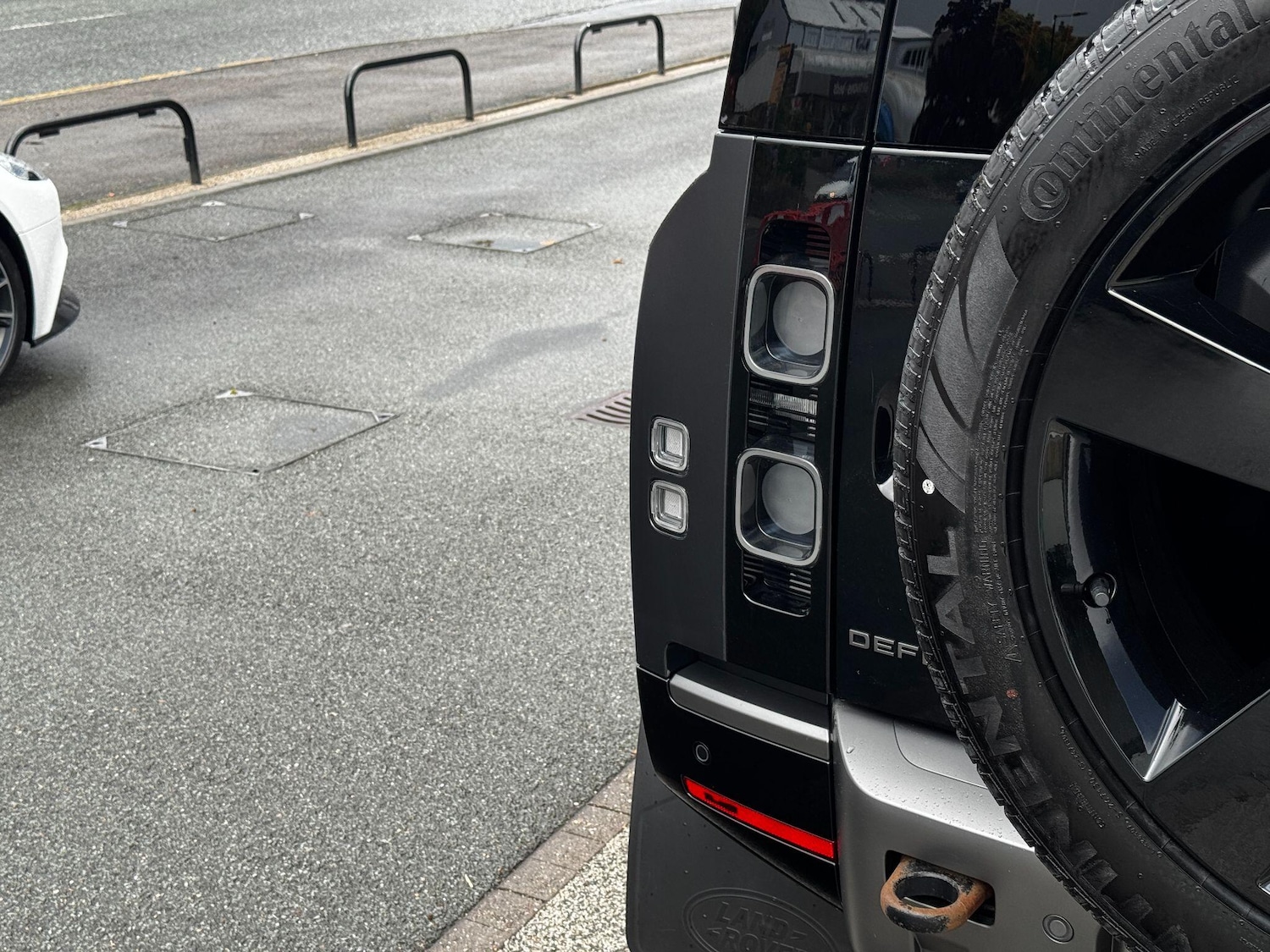 Used Land Rover Defender 90 2023 for sale - 75915653: Photo 56