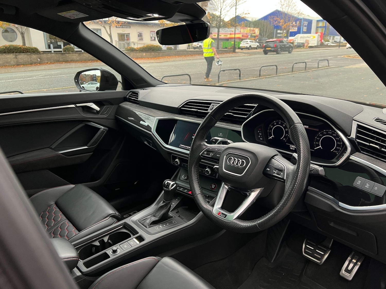 Used Audi RS Q3 2021 for sale - 76327328: Photo 11