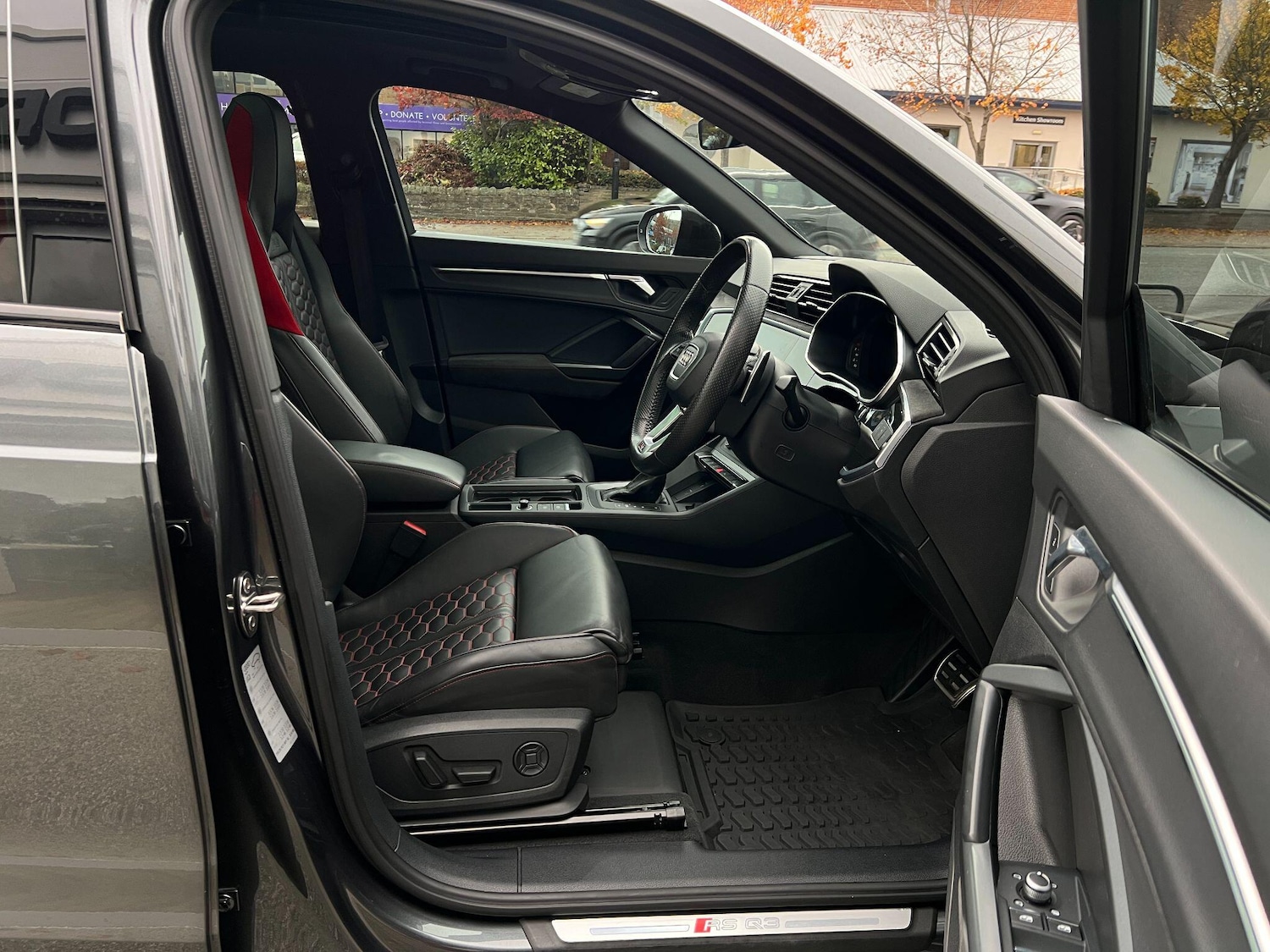 Used Audi RS Q3 2021 for sale - 76327328: Photo 14