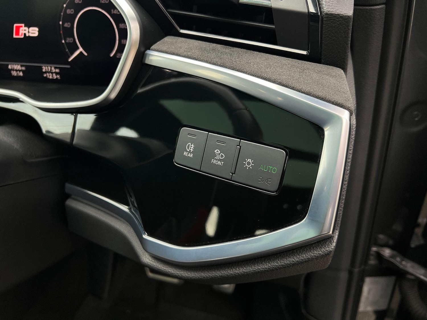 Used Audi RS Q3 2021 for sale - 76327328: Photo 50