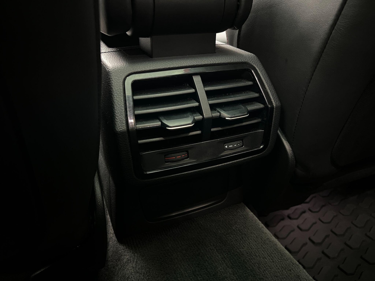 Used Audi RS Q3 2021 for sale - 76327328: Photo 59