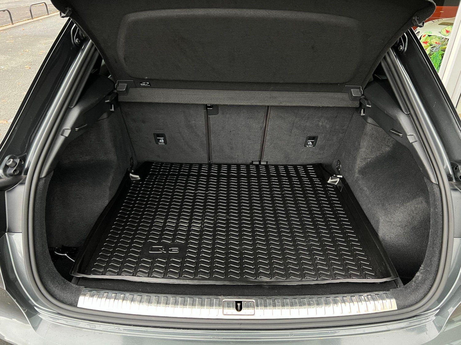Used Audi RS Q3 2021 for sale - 76327328: Photo 63