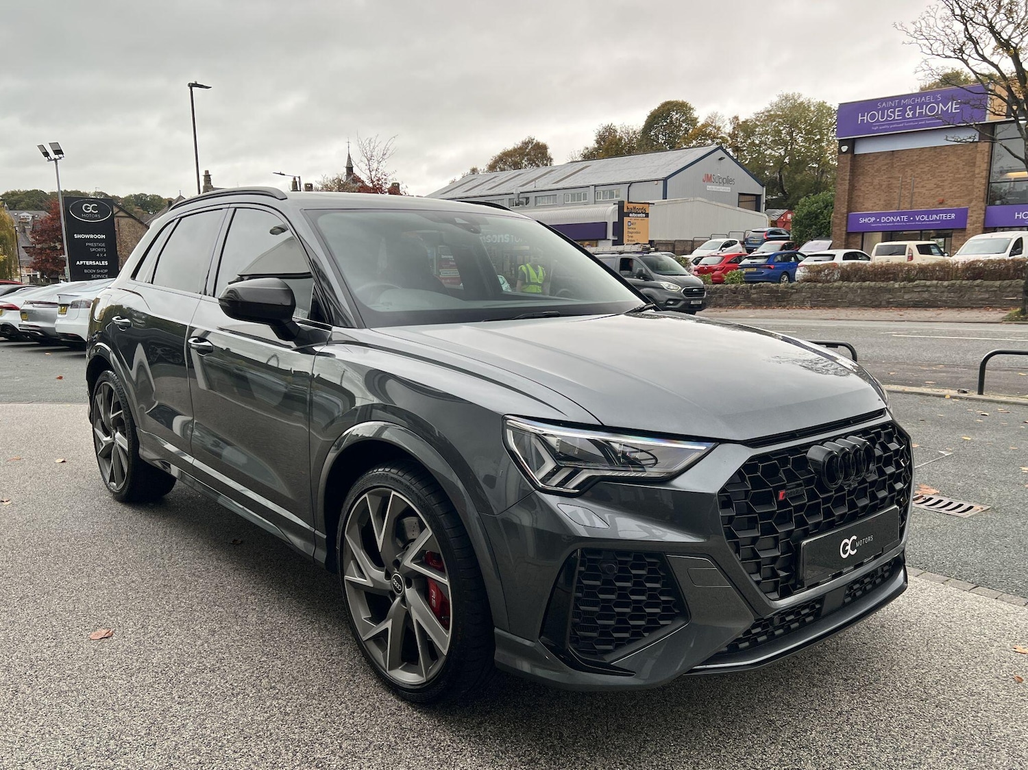 Used Audi RS Q3 2021 for sale - 76327328: Photo 8