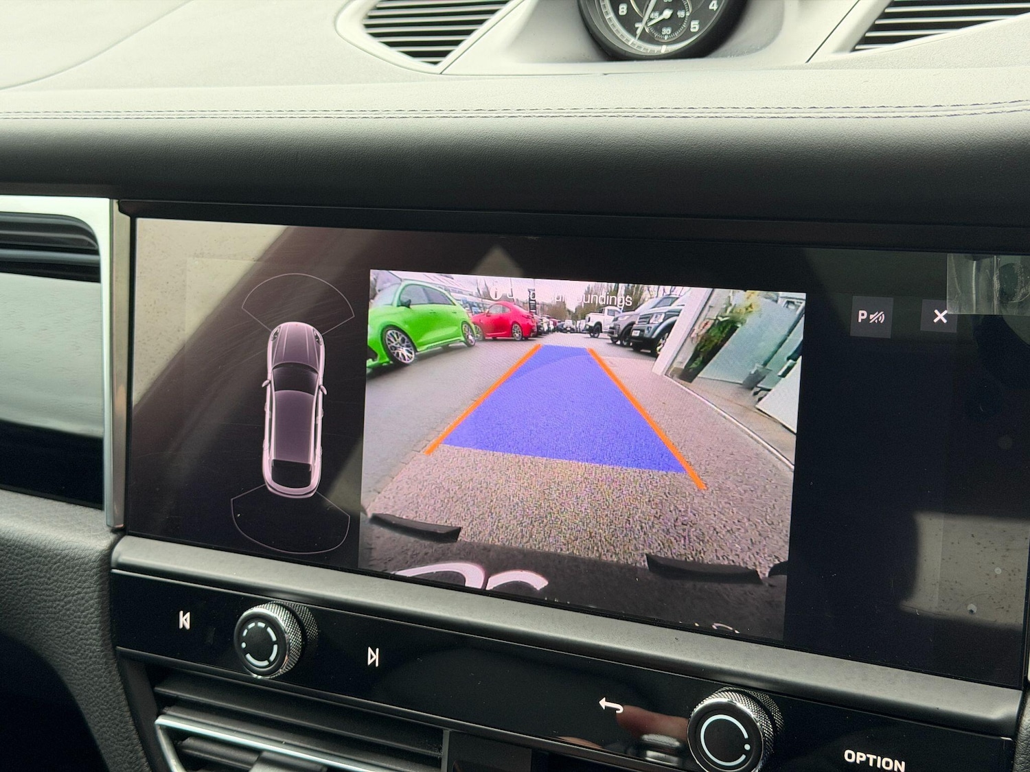 Used Porsche Macan 2022 for sale - 76965365: Photo 31