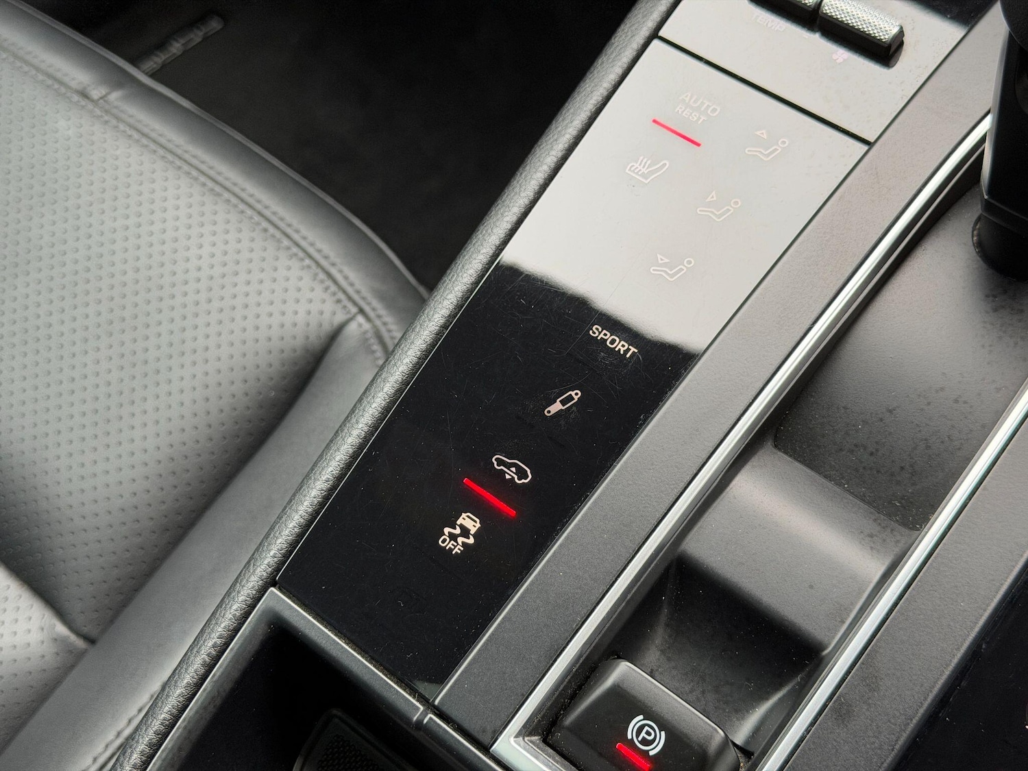 Used Porsche Macan 2022 for sale - 76965365: Photo 33