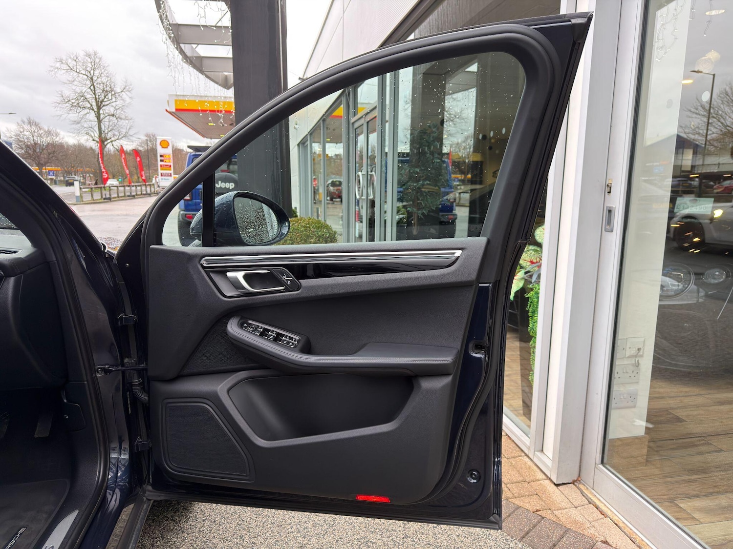 Used Porsche Macan 2022 for sale - 76965365: Photo 35