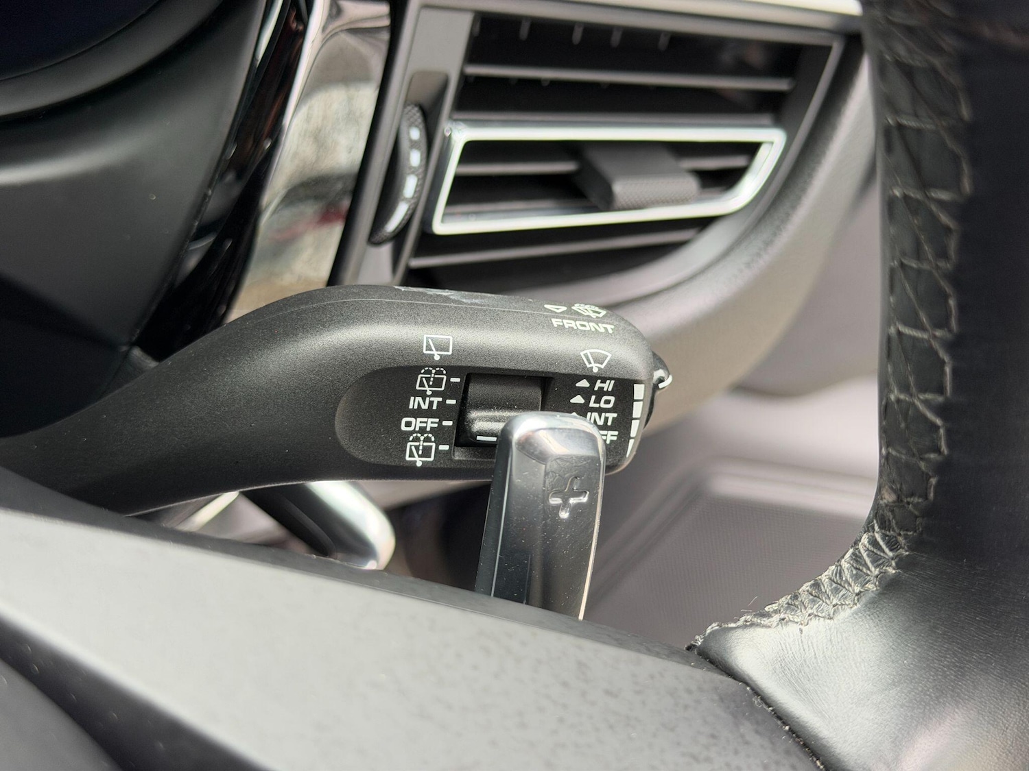 Used Porsche Macan 2022 for sale - 76965365: Photo 39