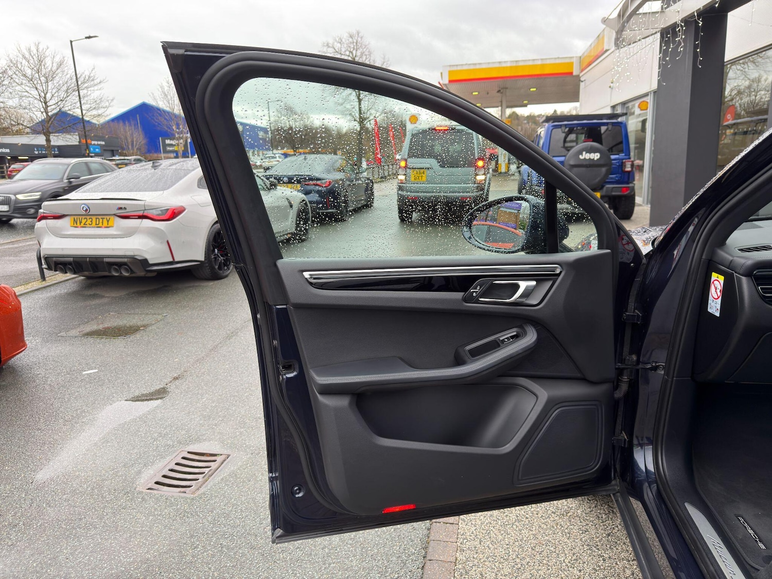 Used Porsche Macan 2022 for sale - 76965365: Photo 49