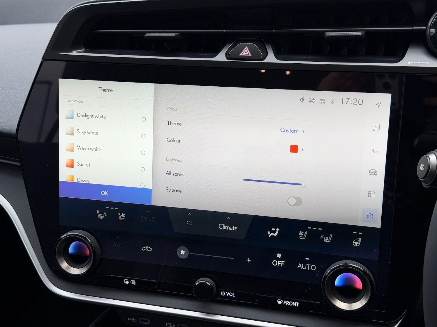 Used Lexus RZ 2023 for sale - 76997887: Photo 32