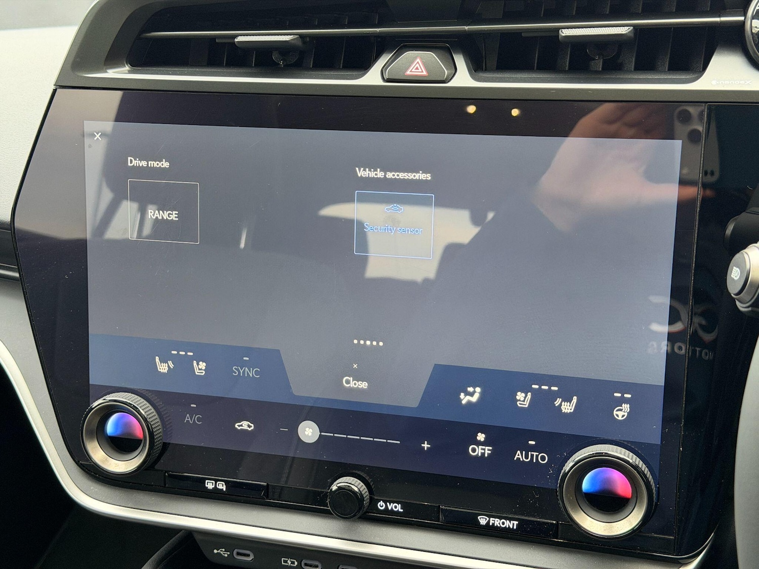 Used Lexus RZ 2023 for sale - 76997887: Photo 39