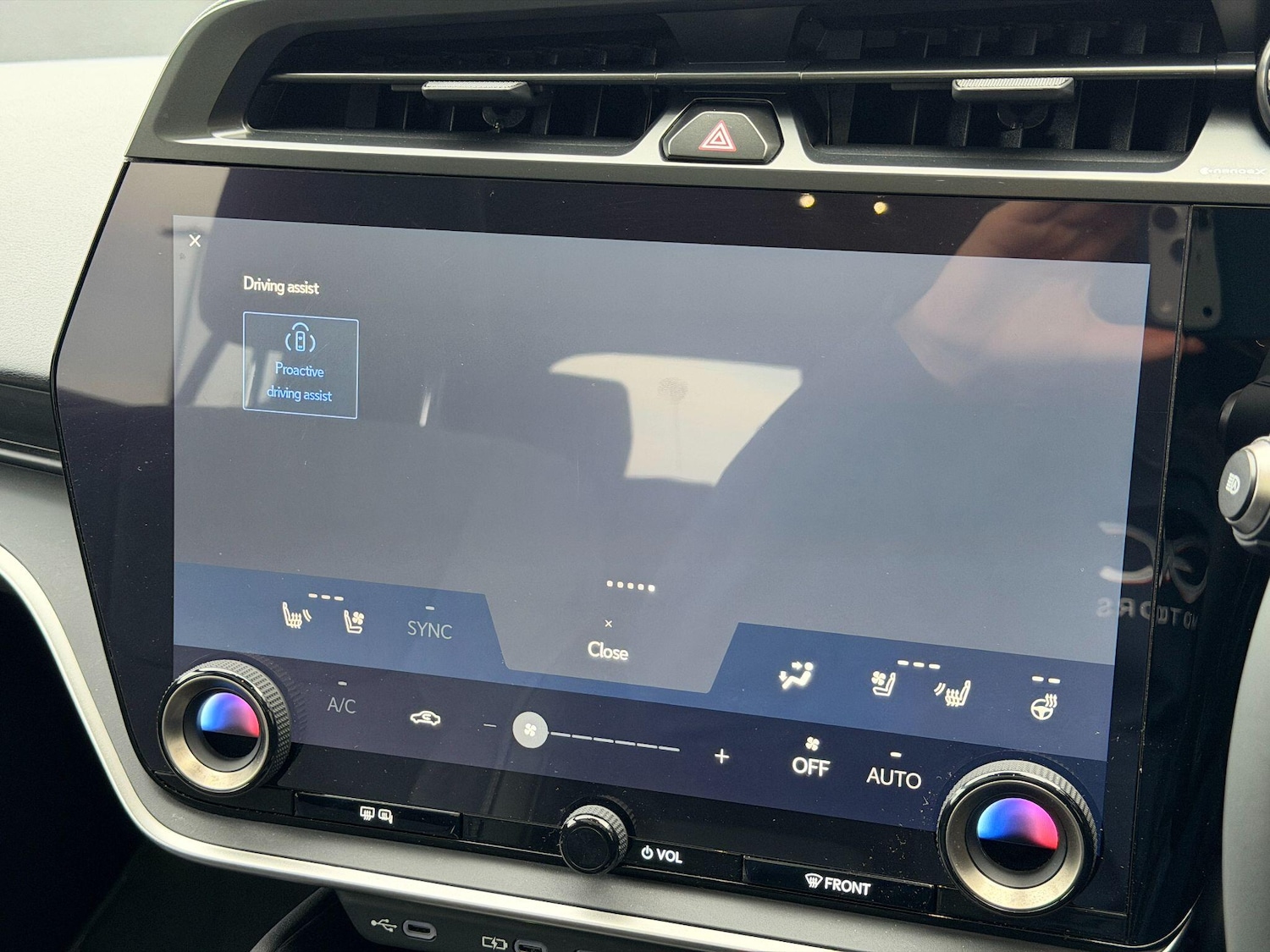 Used Lexus RZ 2023 for sale - 76997887: Photo 41