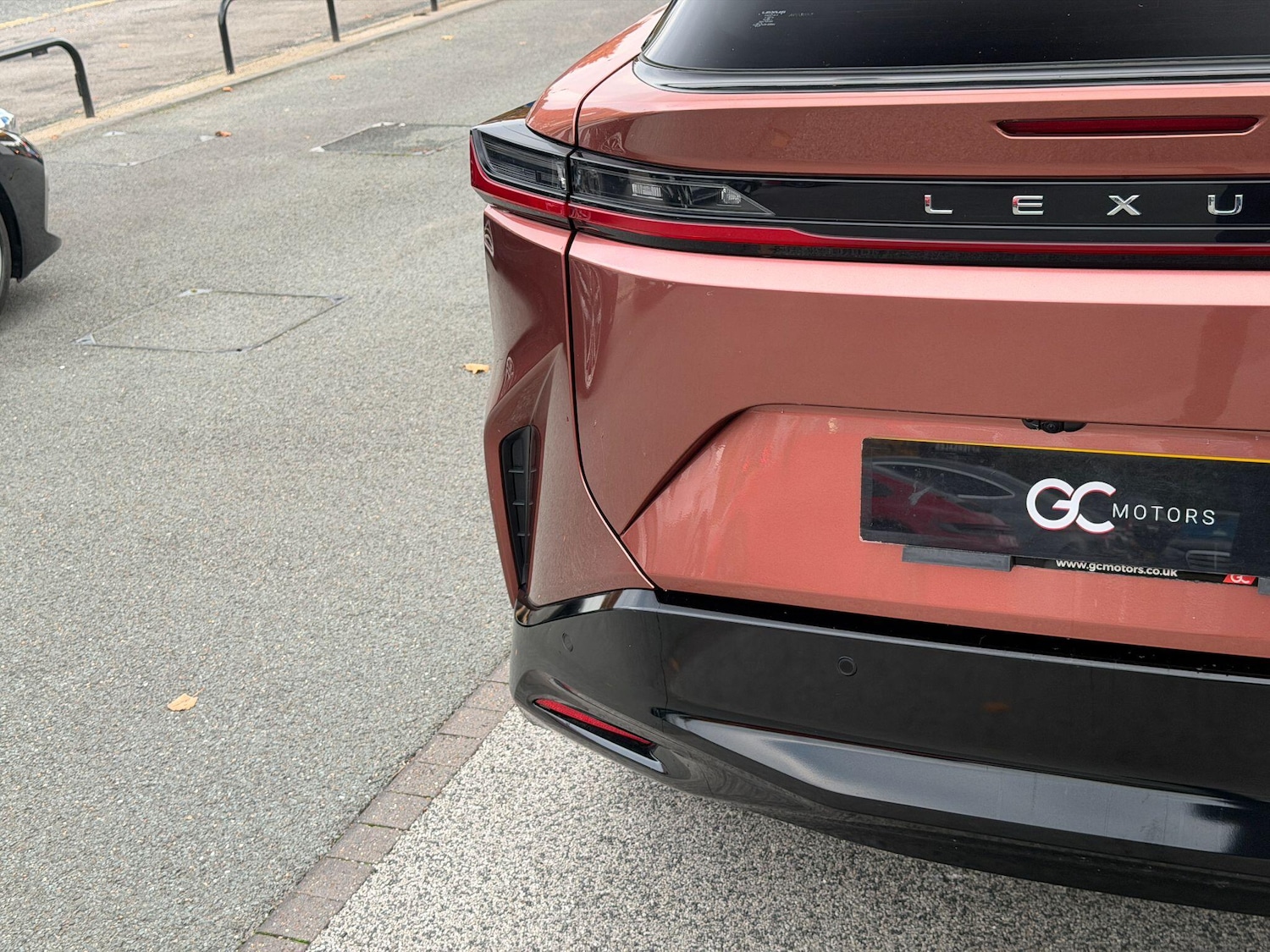 Used Lexus RZ 2023 for sale - 76997887: Photo 59