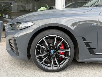 Used BMW i4 2023 for sale - 79132176: Photo