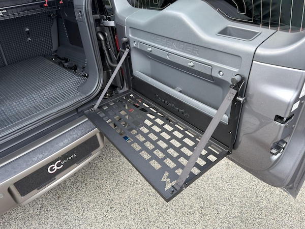 Used Land Rover Defender 110 2024 for sale - 76199877: Photo 14