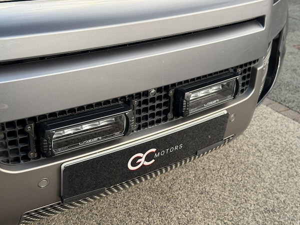 Used Land Rover Defender 110 2024 for sale - 76199877: Photo 16