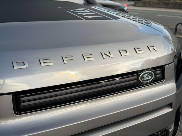 Used Land Rover Defender 110 2024 for sale - 76199877: Photo 71