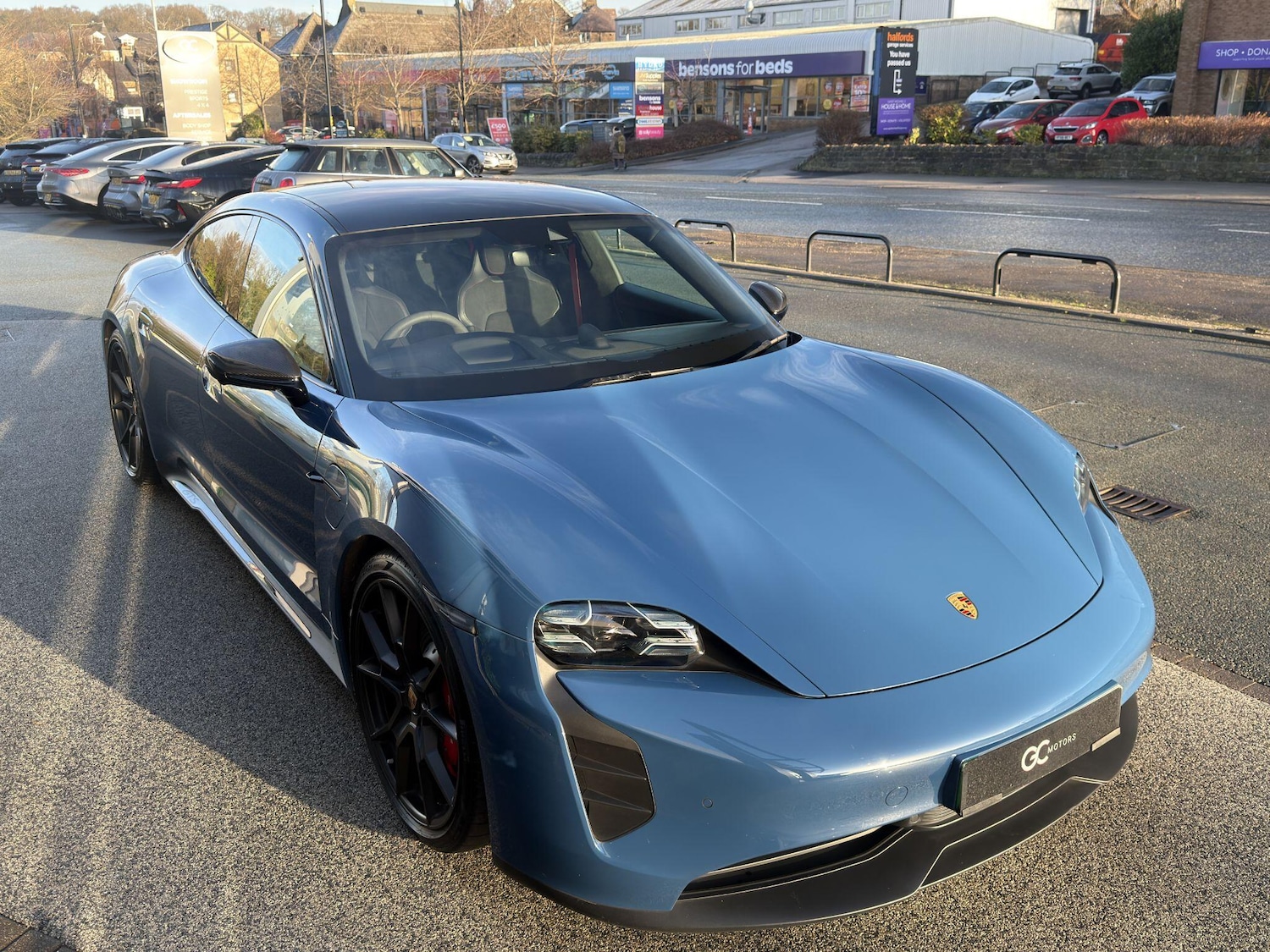 Used Porsche Taycan 2022 for sale - 77203940: Photo 10