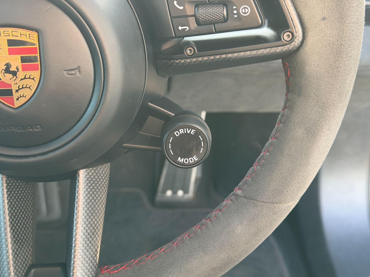 Used Porsche Taycan 2022 for sale - 77203940: Photo 13