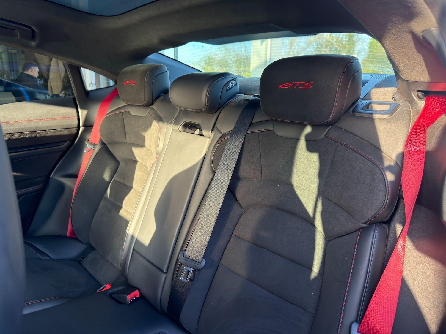 Used Porsche Taycan 2022 for sale - 77203940: Photo 23