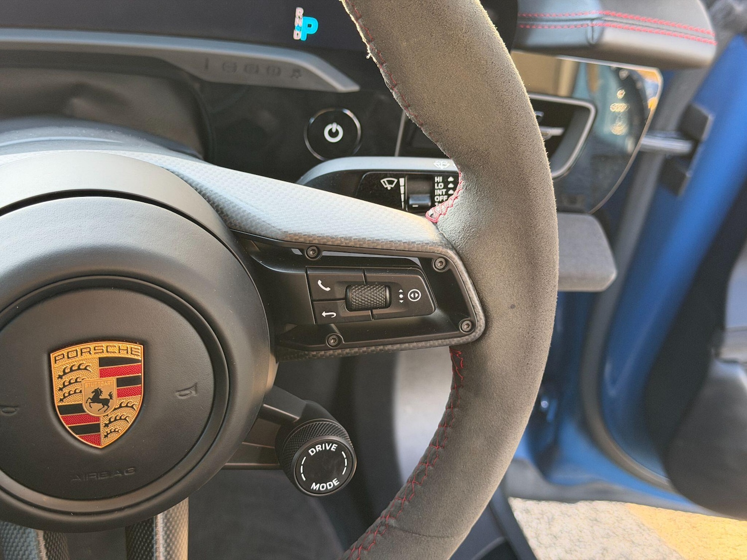 Used Porsche Taycan 2022 for sale - 77203940: Photo 29