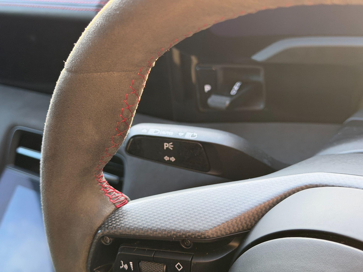 Used Porsche Taycan 2022 for sale - 77203940: Photo 30