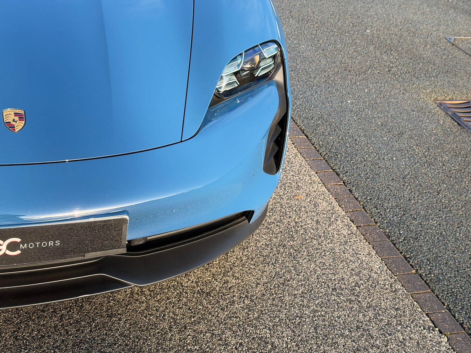 Used Porsche Taycan 2022 for sale - 77203940: Photo 77