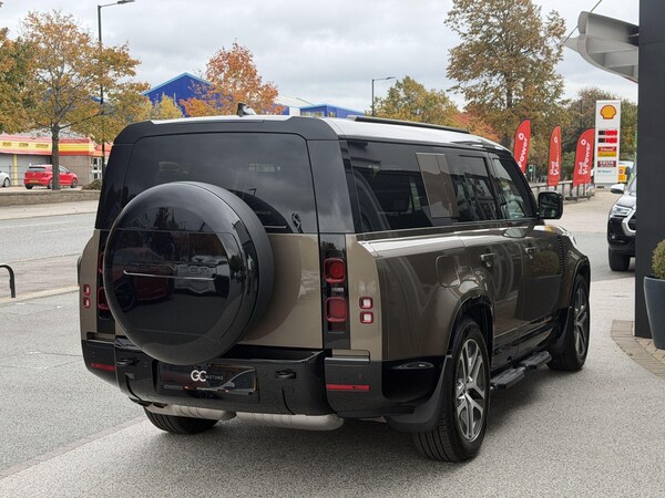 Used Land Rover Defender 2025 for sale - 76226489: Photo 7