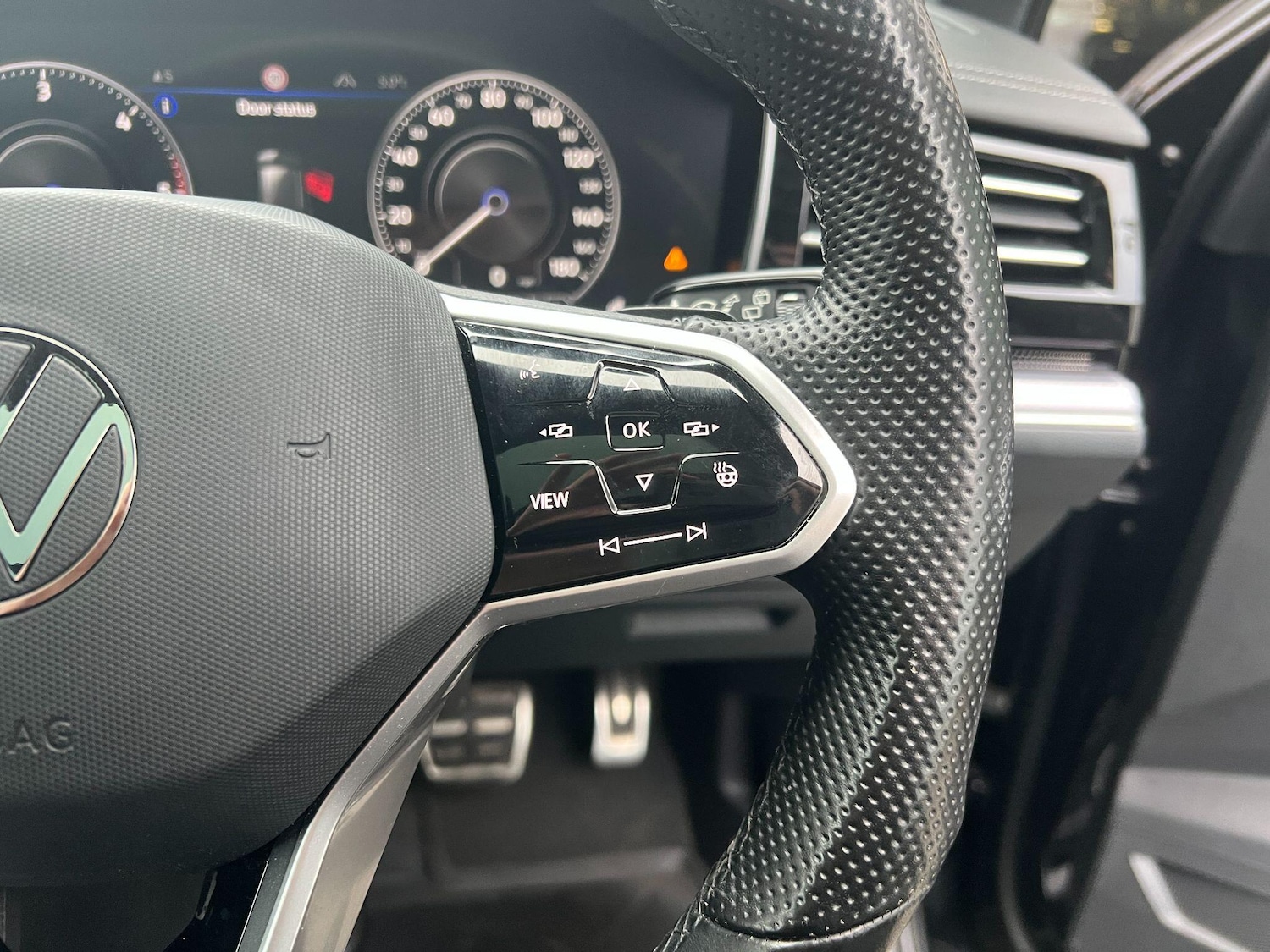 Used Volkswagen Touareg 2021 for sale - 77029565: Photo 26