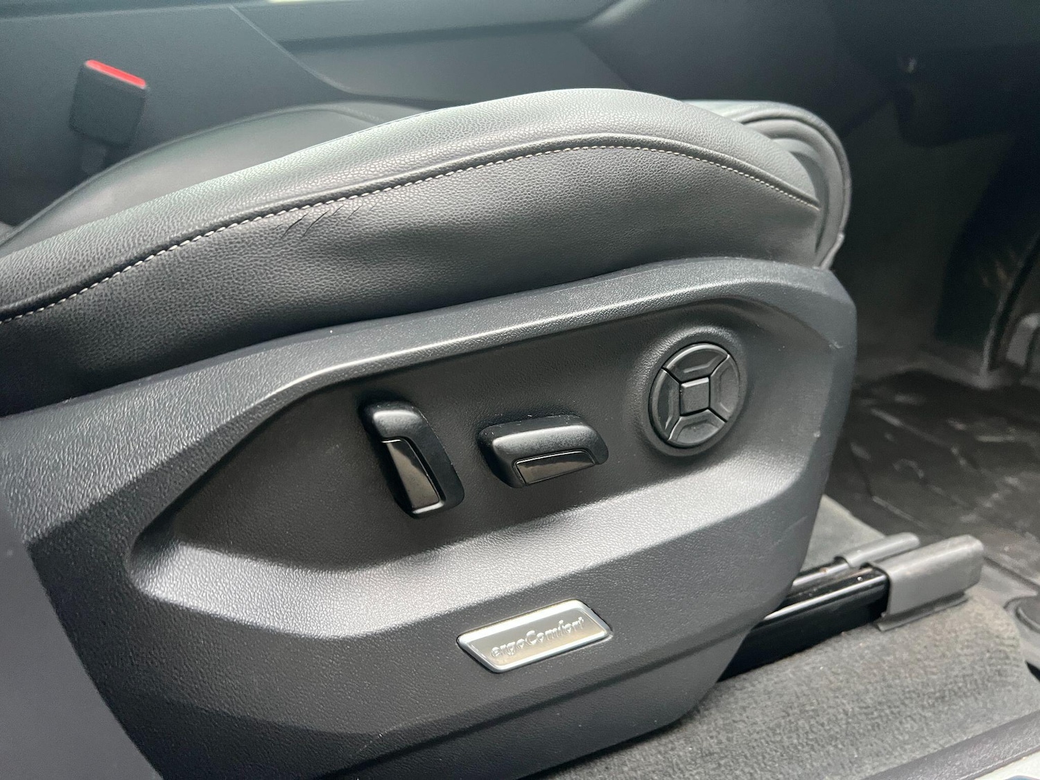 Used Volkswagen Touareg 2021 for sale - 77029565: Photo 44