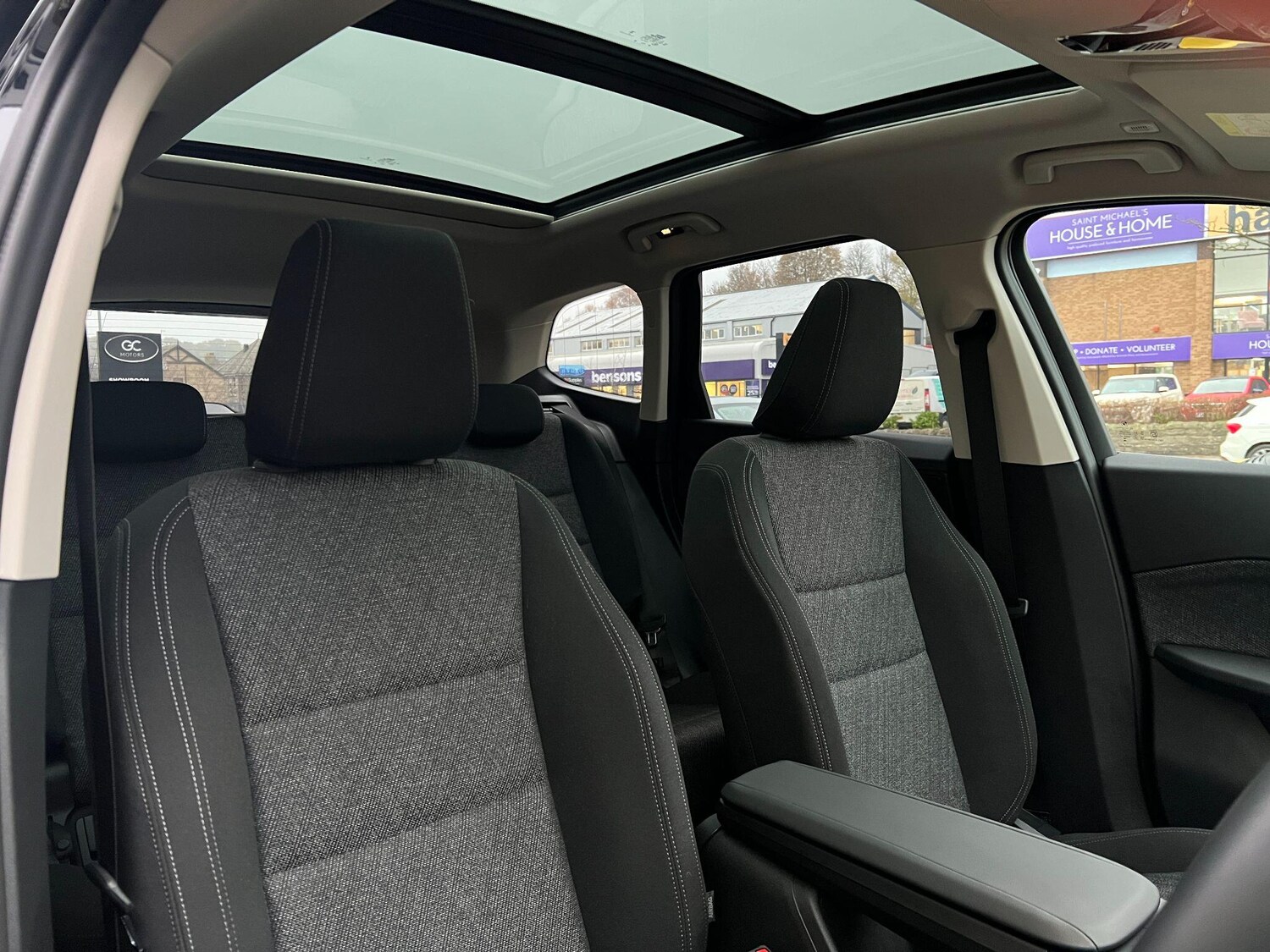 Used BMW iX1 2025 for sale - 76512387: Photo 14