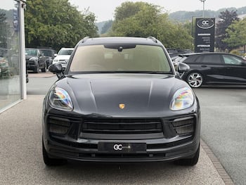 Used Porsche Macan 2023 for sale - 79658236: Photo
