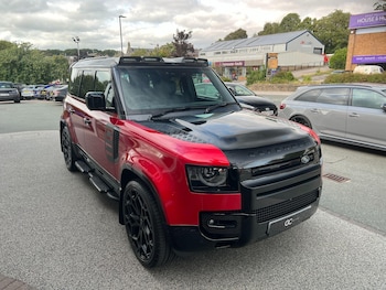 Used Land Rover Defender 110 2024 for sale - 75477610: Photo