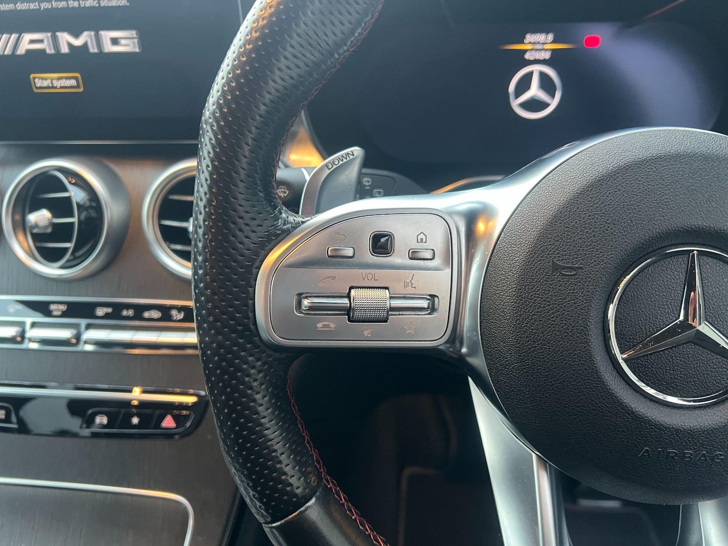 Used Mercedes-Benz GLC 2022 for sale - 77029255: Photo 25