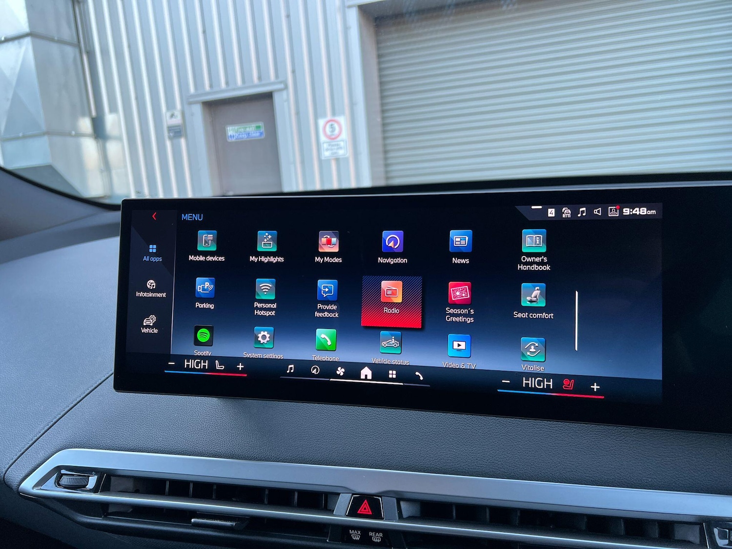 Used BMW iX 2025 for sale - 77097928: Photo 29