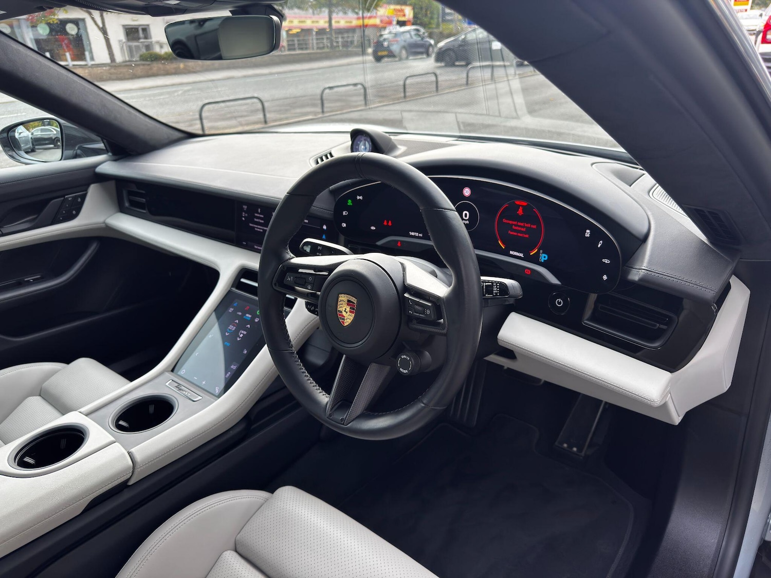 Used Porsche Taycan 2023 for sale - 76457511: Photo 18