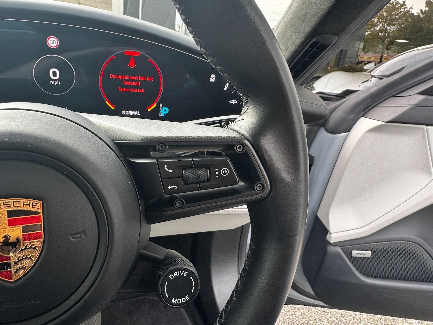 Used Porsche Taycan 2023 for sale - 76457511: Photo 31