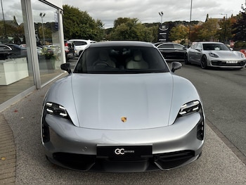 Used Porsche Taycan 2023 for sale - 76457511: Photo